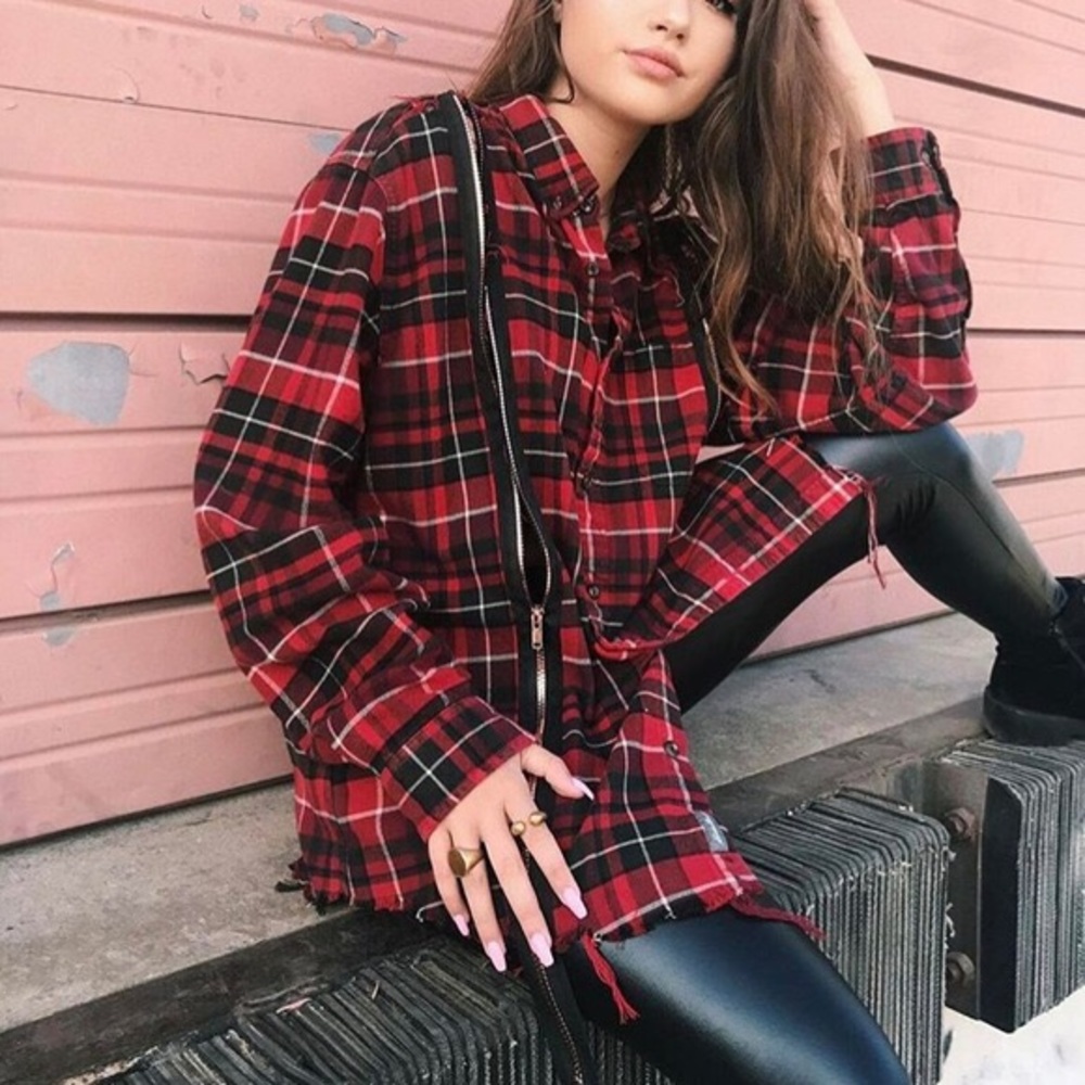 NWT Cropped LF Zipper Flannel